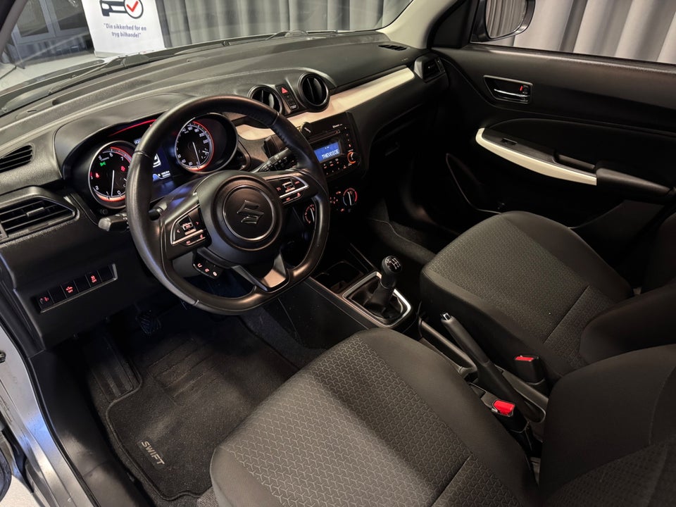 Suzuki Swift 1,2 Dualjet Action Gold 5d