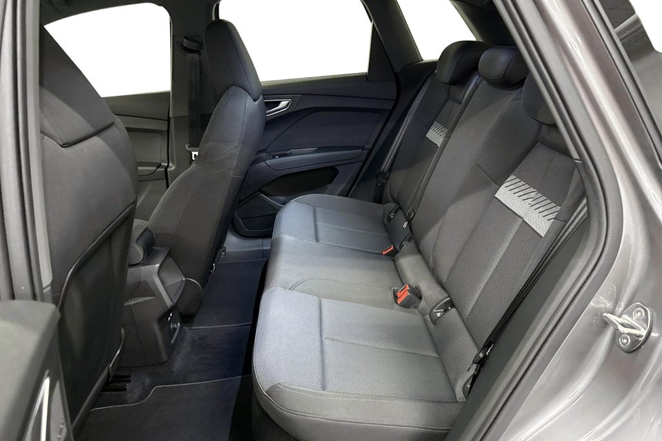 Audi Q4 e-tron 45 Progress 5d