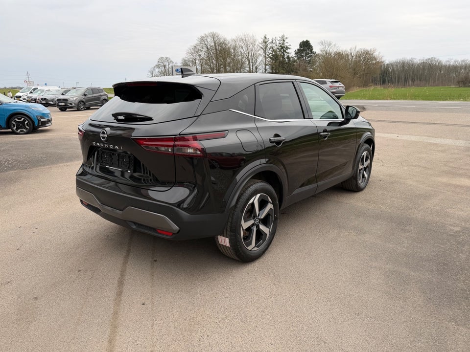 Nissan Qashqai 1,3 mHEV N-Connecta 5d