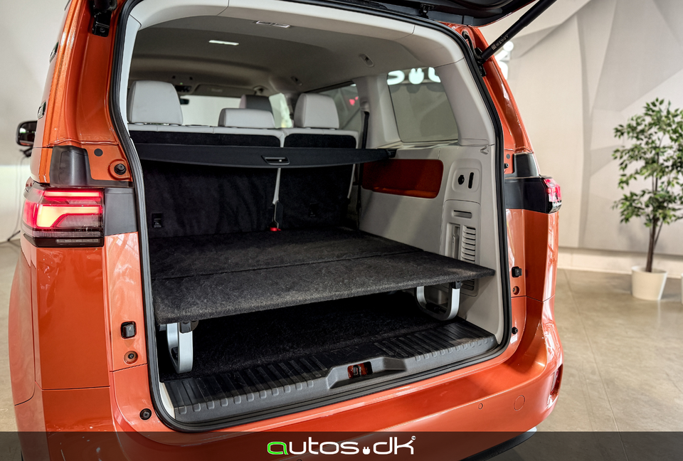 VW ID.Buzz 77 Pro SWB 5d