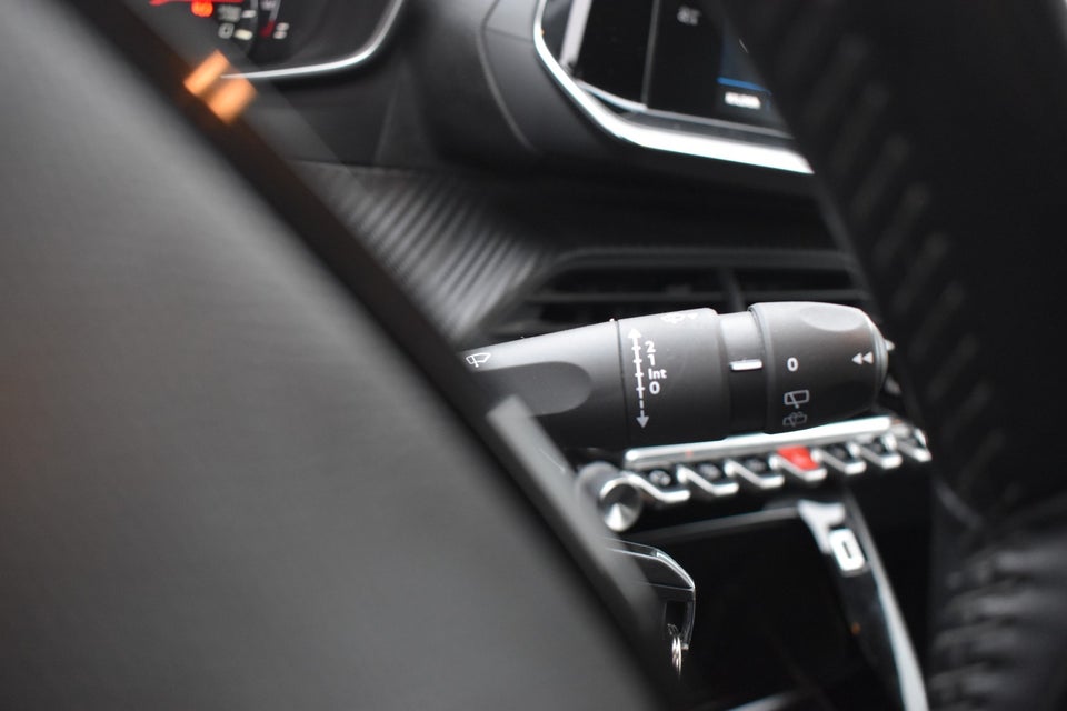 Peugeot 208 1,2 PureTech 75 Active+ 5d