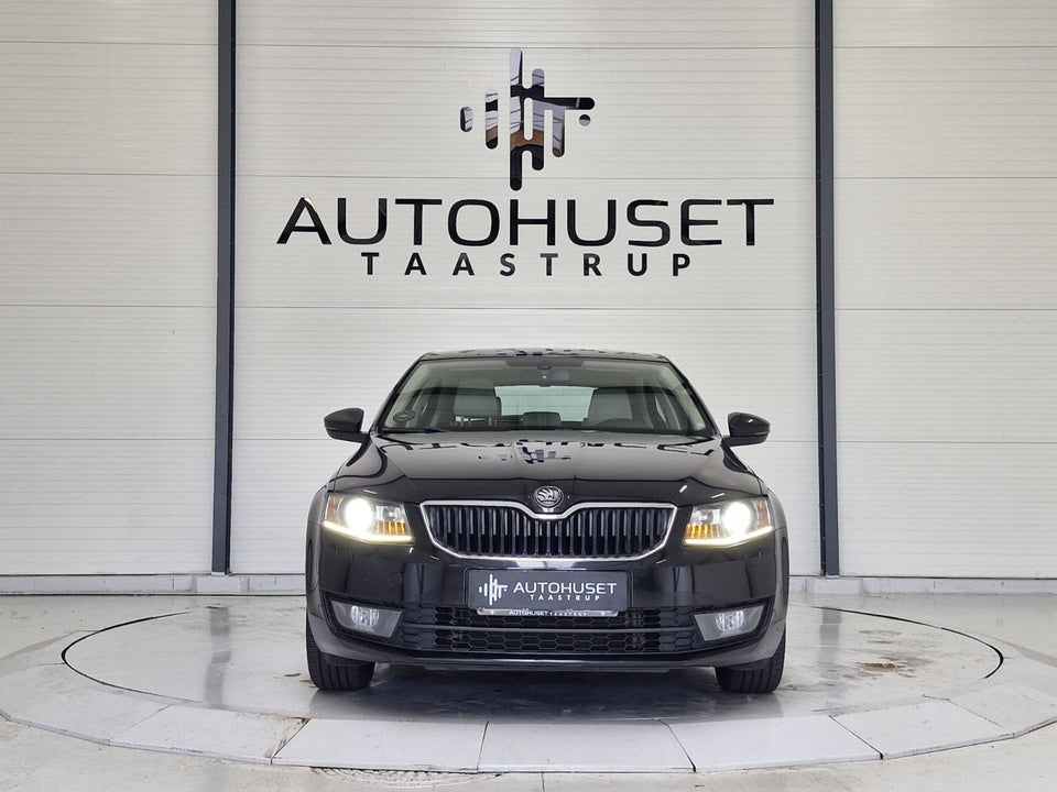 Skoda Octavia 1,4 TSi 140 Ambition DSG 5d