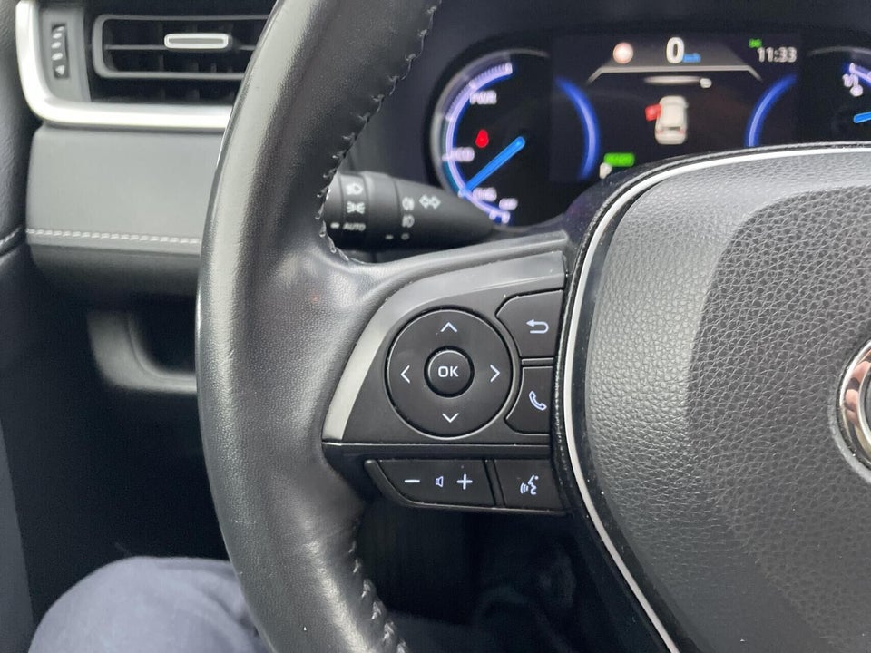 Toyota RAV4 2,5 Hybrid H3 Business MDS 5d