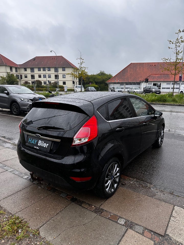 Ford Fiesta 1,0 SCTi 100 Titanium aut. 5d