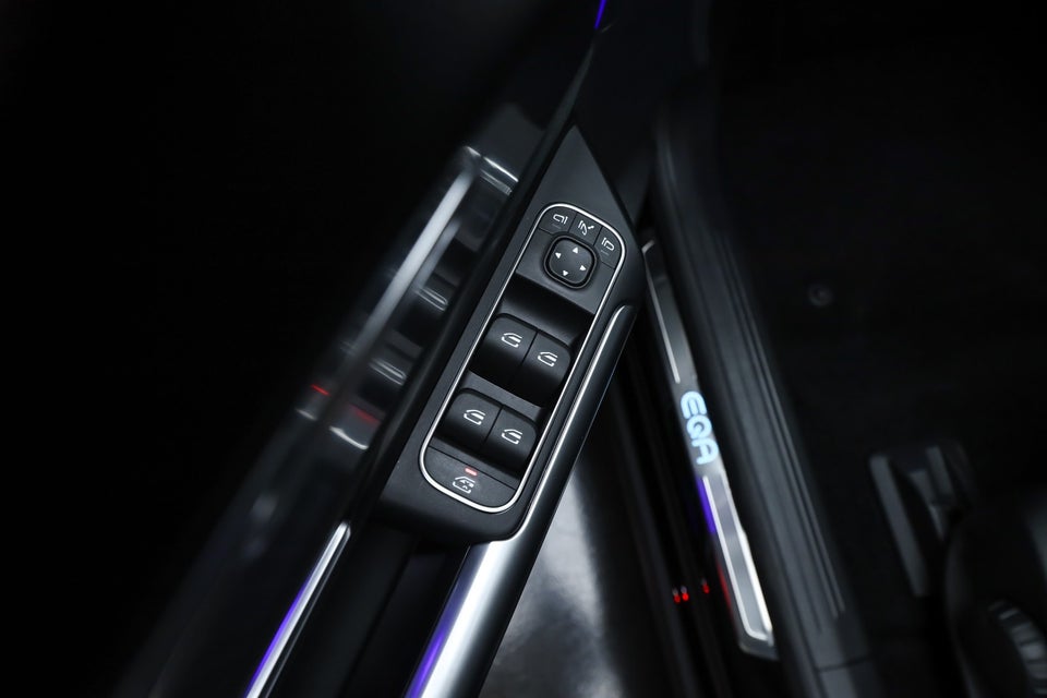 Mercedes EQA350 AMG Advance 4Matic 5d