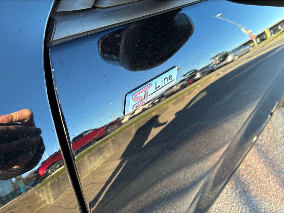 Ford Kuga 2,5 PHEV ST-Line X CVT 5d