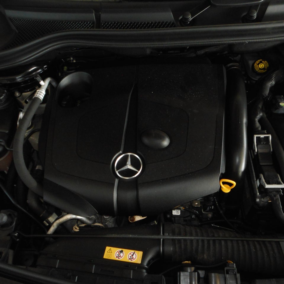 Mercedes B200 d 2,2 Business 5d
