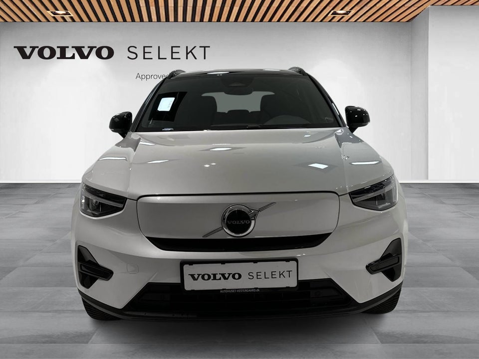 Volvo XC40 ReCharge Extended Range Plus 5d