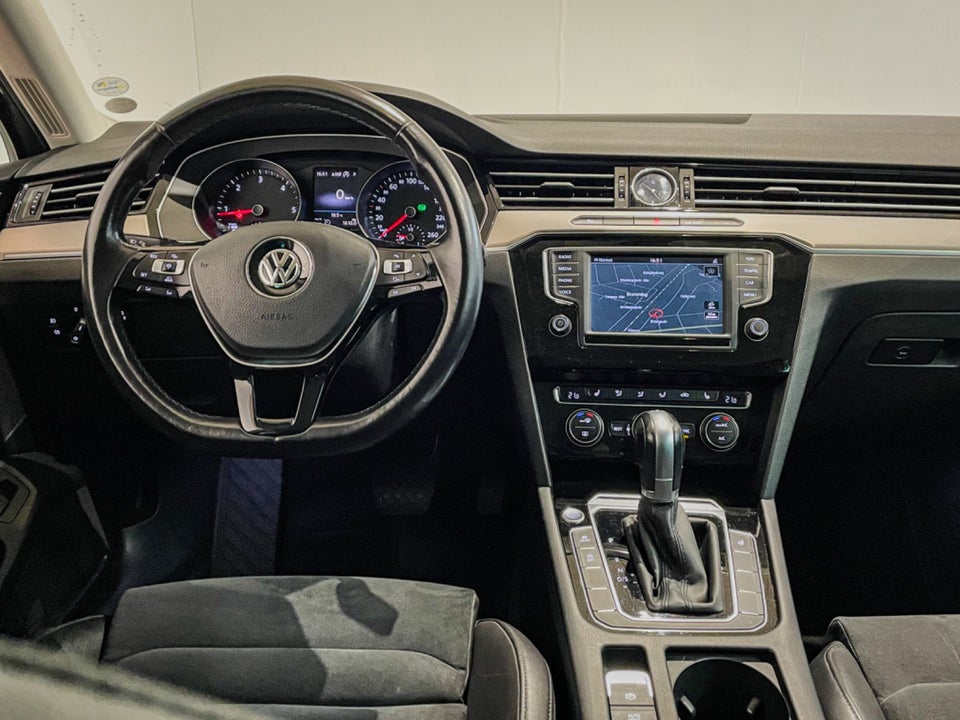 VW Passat 2,0 TDi 150 Highline Variant DSG 5d