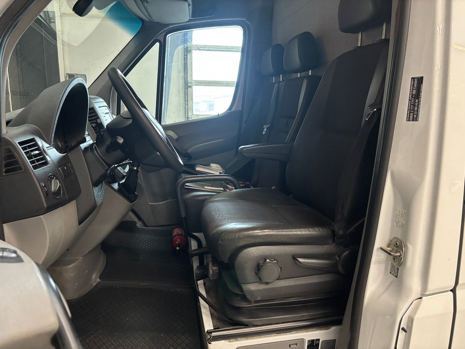 Mercedes Sprinter 316 2,2 CDi R2 Kassevogn 6d