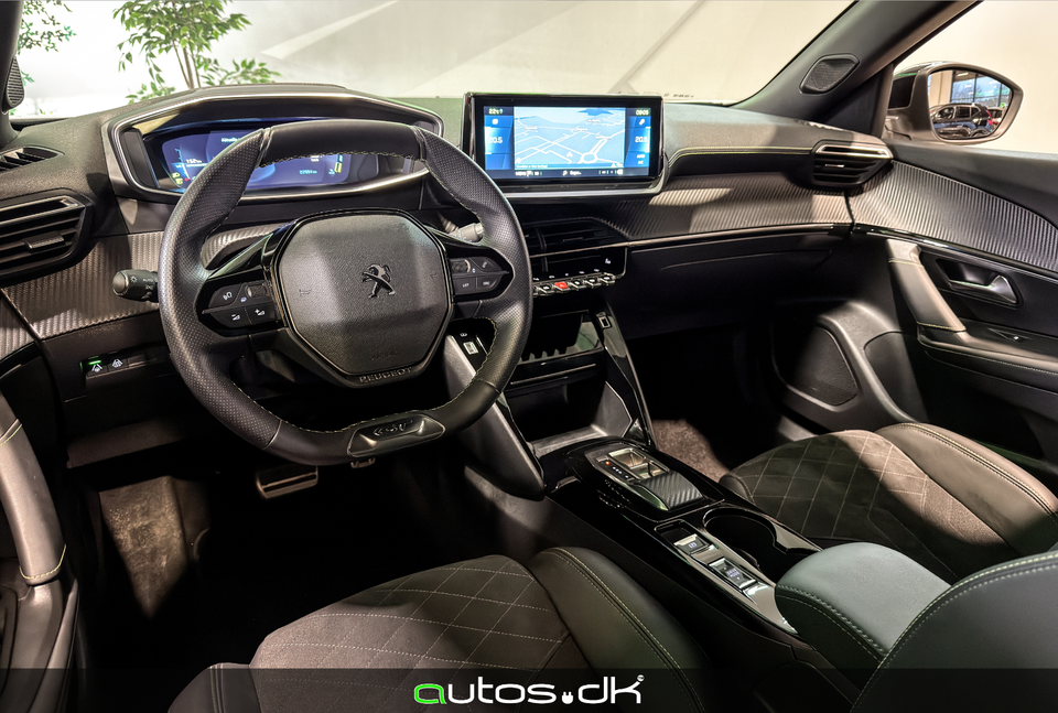 Peugeot e-2008 50 GT Premium 5d