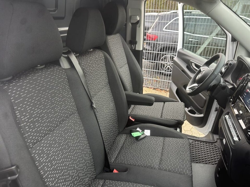 Mercedes Vito 119 2,0 CDi A3 Kassevogn SELECT aut. RWD
