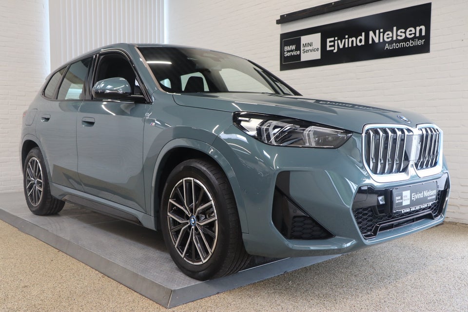 BMW iX1 xDrive30 M-Sport 5d