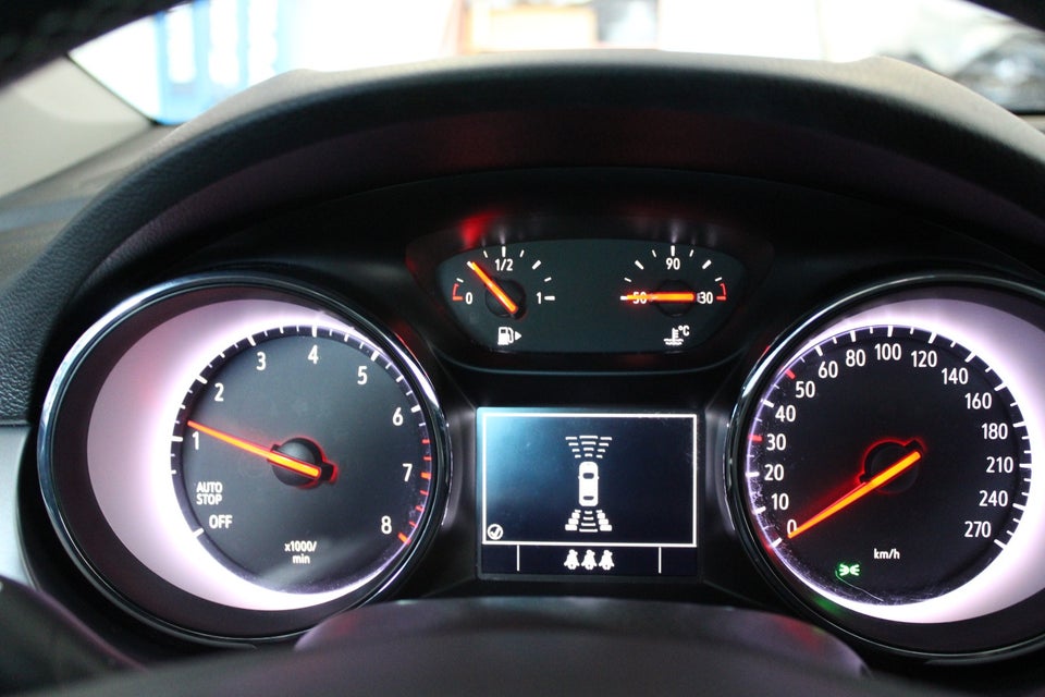 Opel Astra 1,4 T 150 Excite 5d