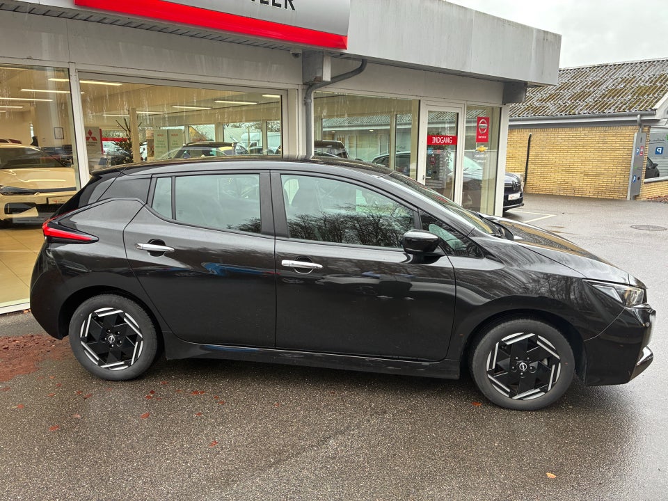 Nissan Leaf 39 Acenta 5d