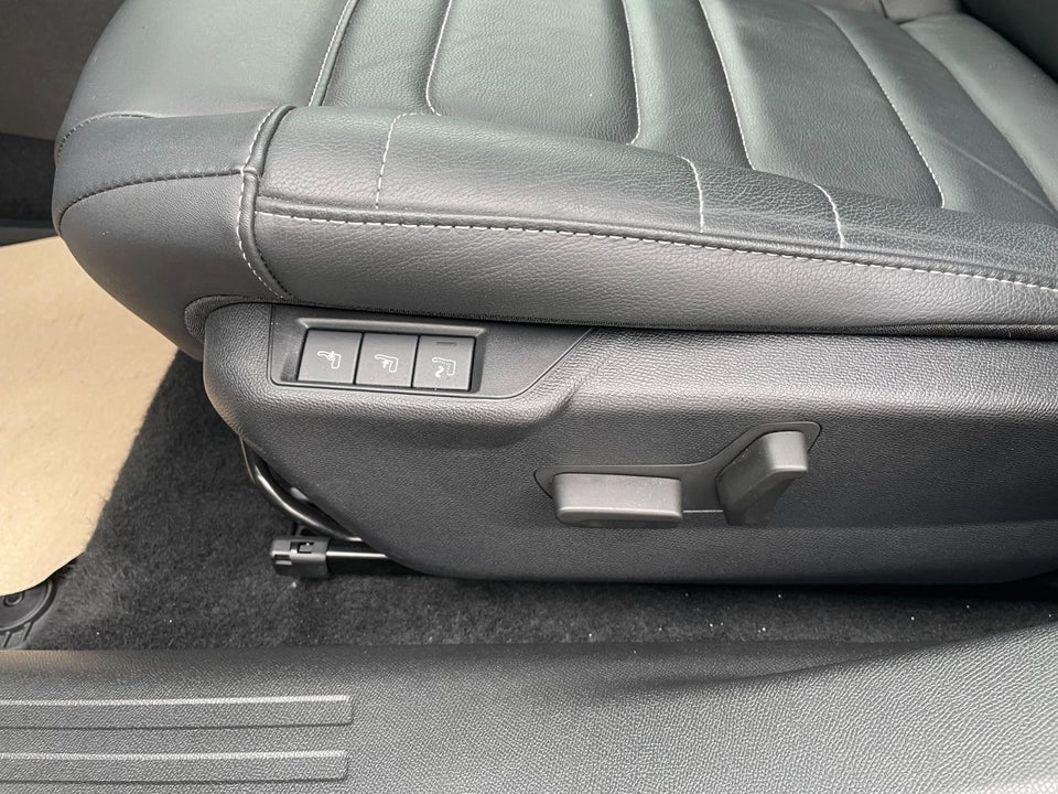 Citroën ë-C4 X 50 Palais Sky 4d