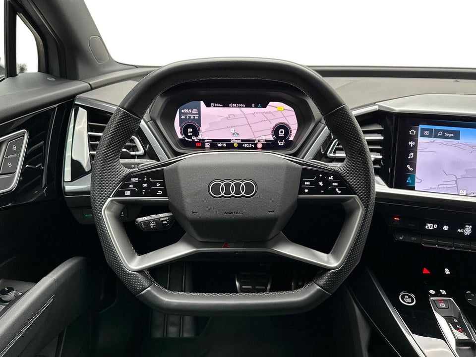 Audi Q4 e-tron 40 S-line 5d