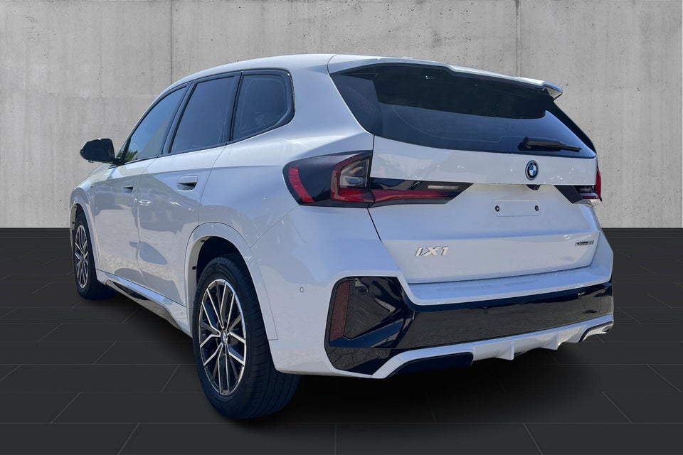 BMW iX1 eDrive20 M-Sport 5d