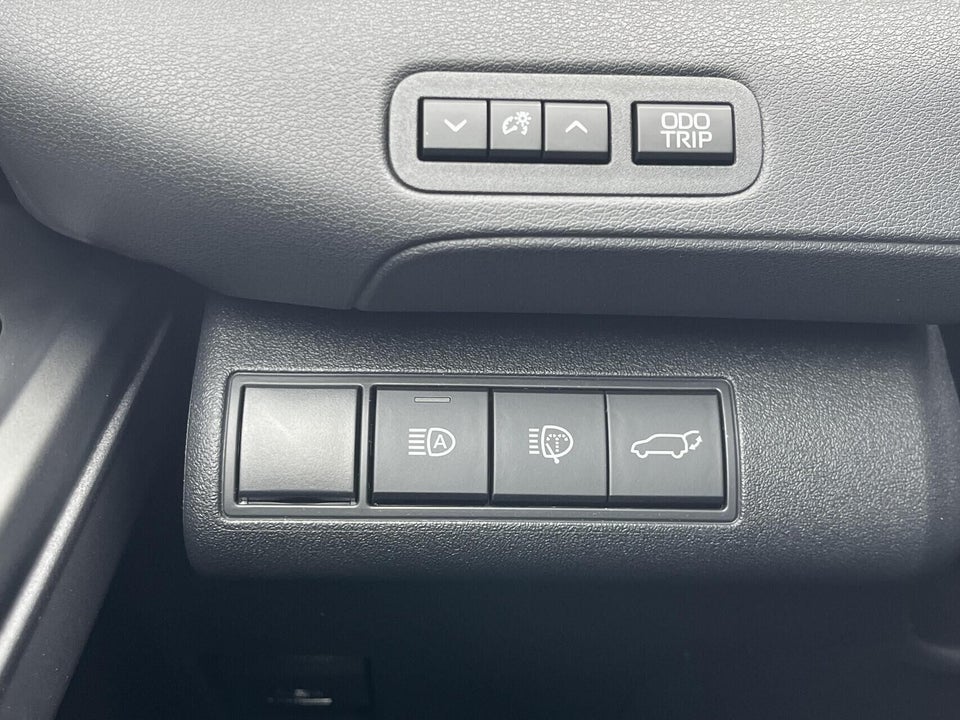 Toyota bZ4X 73 Executive 5d