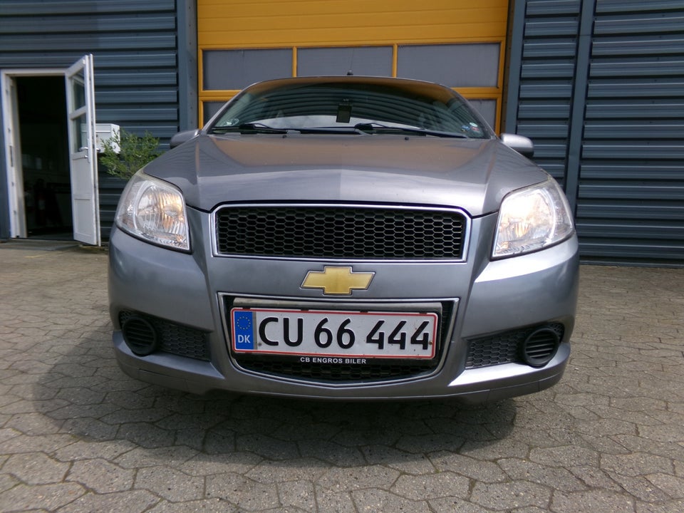 Chevrolet Aveo 1,2 Base 5d