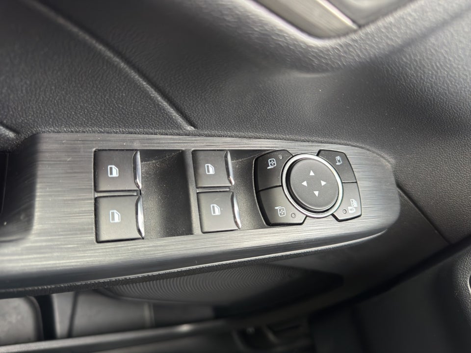 Ford Kuga 2,5 PHEV Titanium X CVT 5d