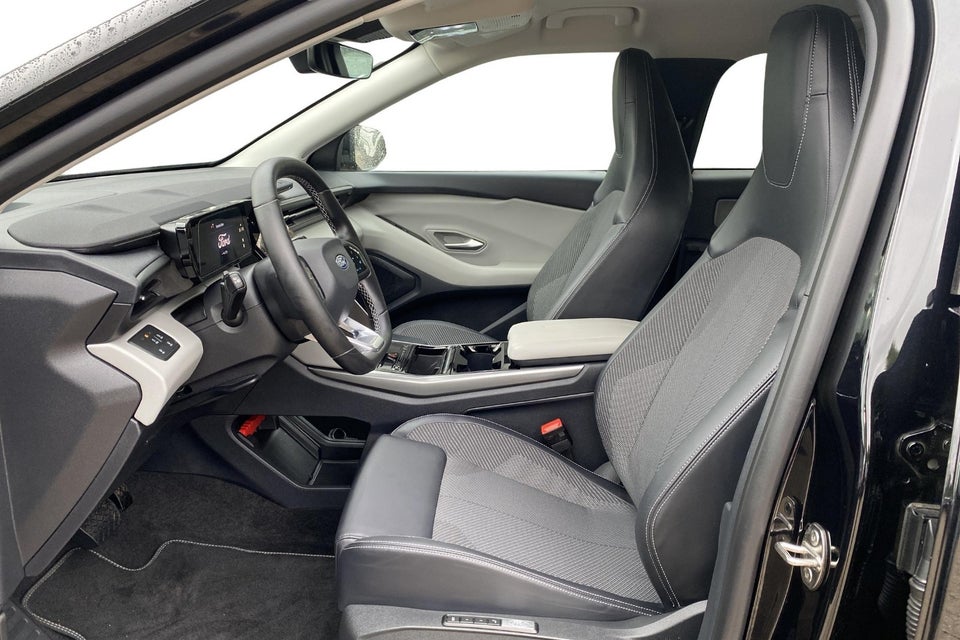 Ford Explorer 77 Premium Extended Range 5d