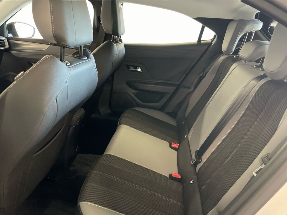 Opel Mokka-e 50 Elegance 5d