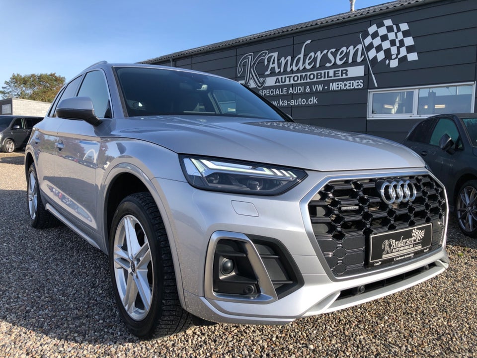 Audi Q5 50 TFSi e S-line quattro S-tr. 5d