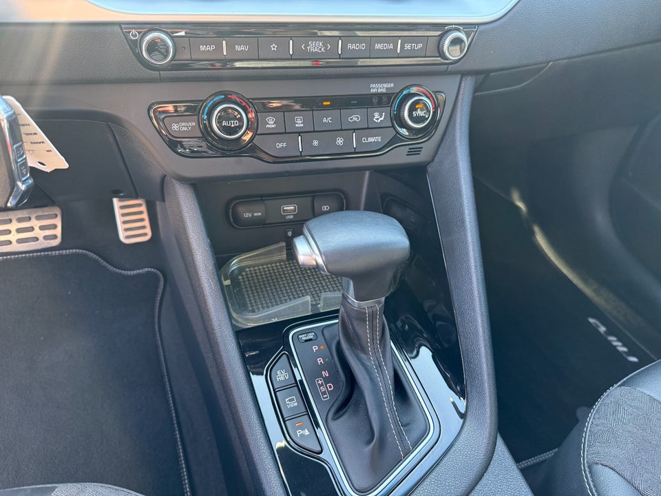Kia Niro 1,6 PHEV Advance DCT 5d