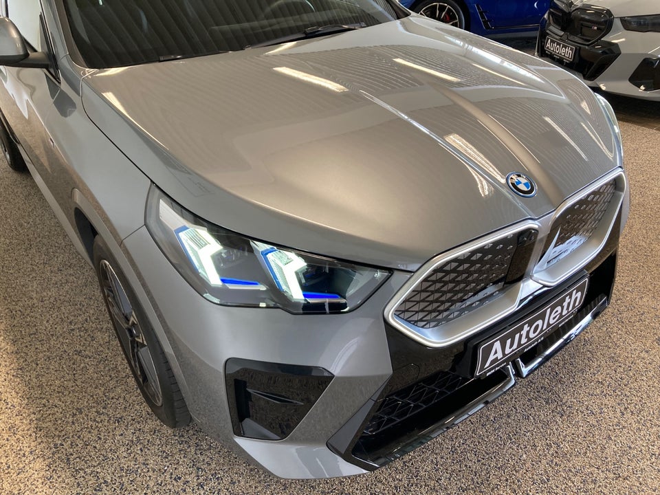 BMW iX2 xDrive30 M-Sport 5d
