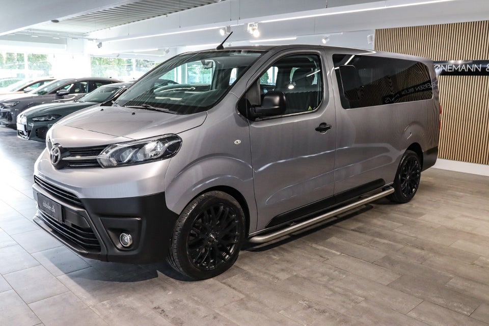 Toyota ProAce Verso 2,0 D 122 Long Family aut. 8prs 4d