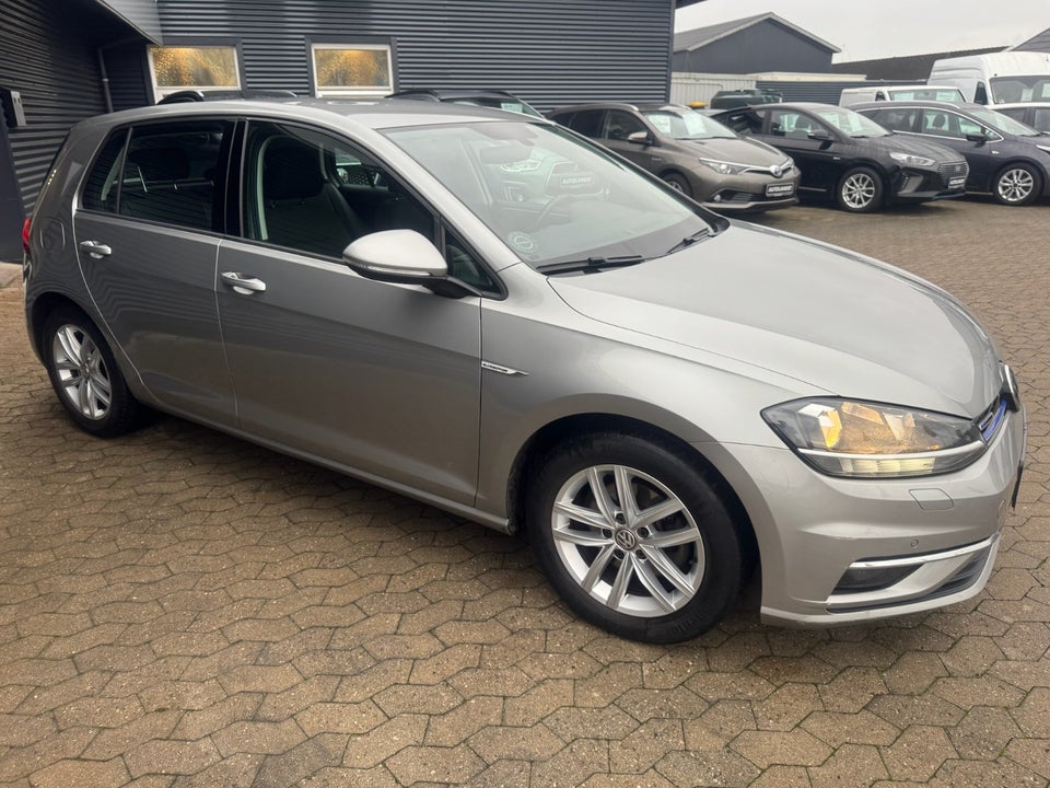 VW Golf VII 1,5 TSi 130 Comfortline 5d