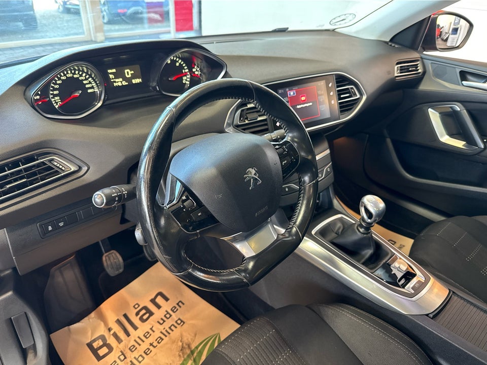 Peugeot 308 1,6 BlueHDi 120 Allure SW Van 5d