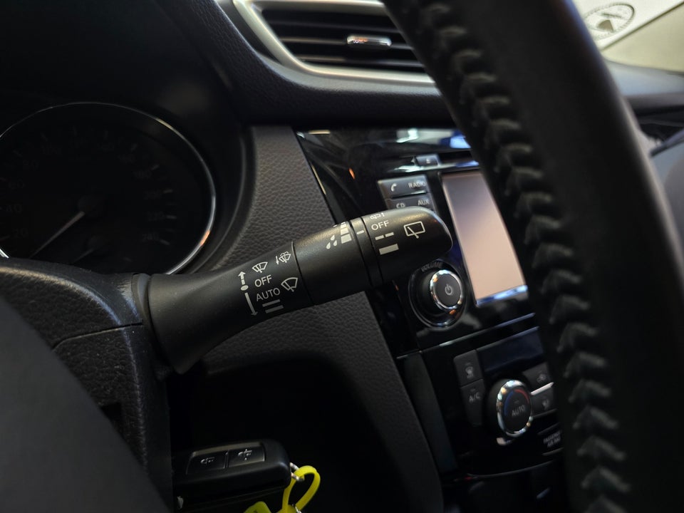 Nissan Qashqai 1,2 Dig-T 115 Acenta 5d