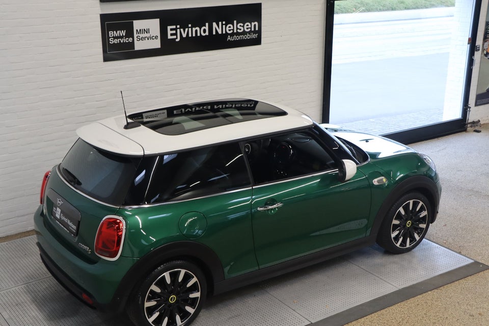 MINI Cooper SE Yours Trim 3d