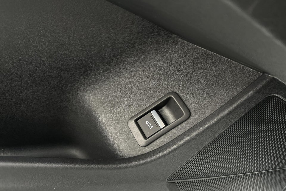 Audi Q4 e-tron 40 Attitude 5d