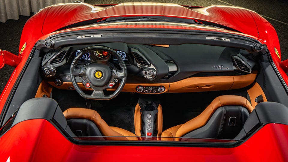 Ferrari 488 Spider 3,9 DCT 2d