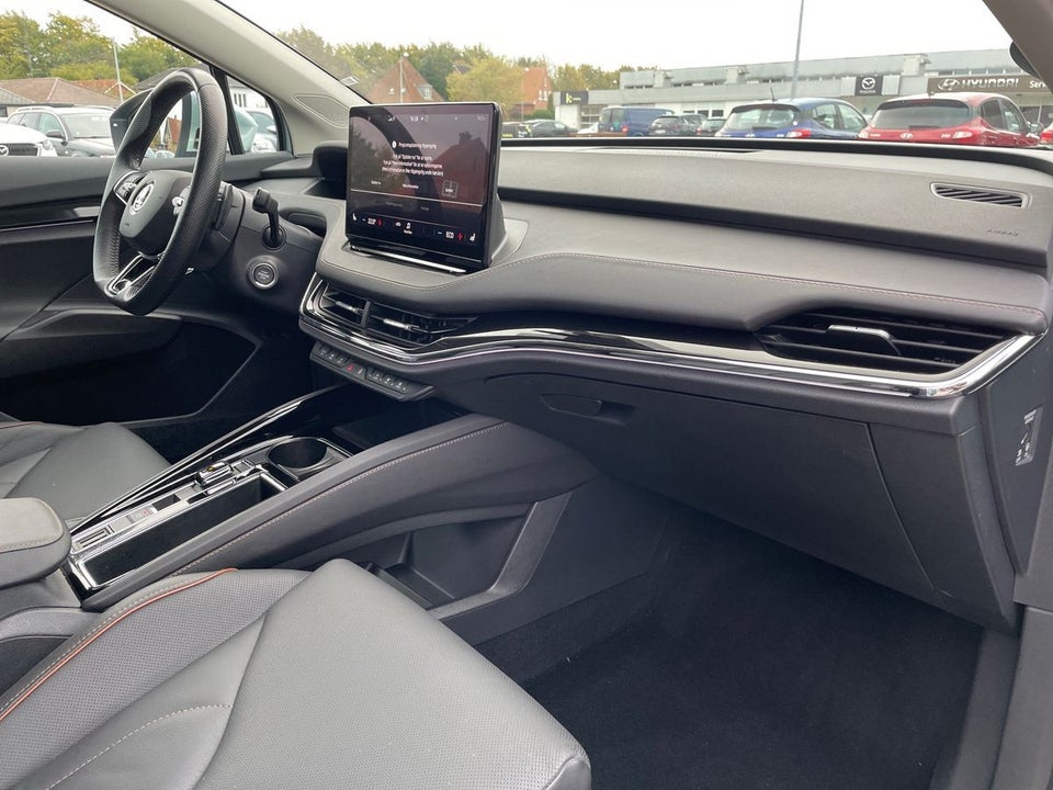 Skoda Enyaq 80 iV Suite 5d
