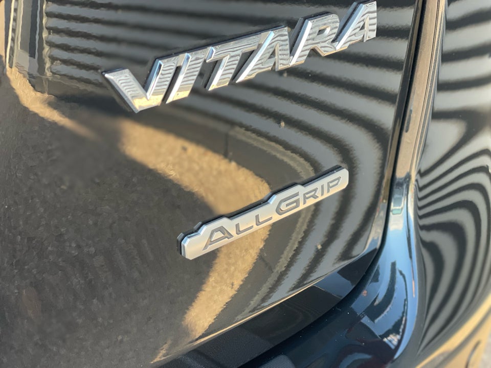 Suzuki Vitara 1,0 Boosterjet Adventure aut. AllGrip 5d