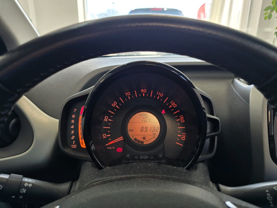 Toyota Aygo 1,0 VVT-i x-sky 5d