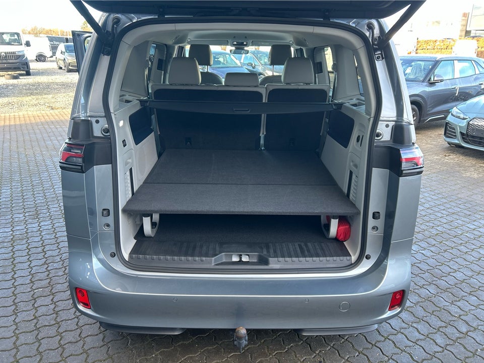 VW ID.Buzz 77 Style 75 Years Edition SWB 5d