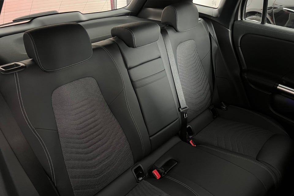 Mercedes EQA250 Progressive 5d