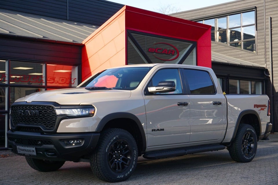 Dodge RAM 1500 3,0 Rebel Night aut. 4d