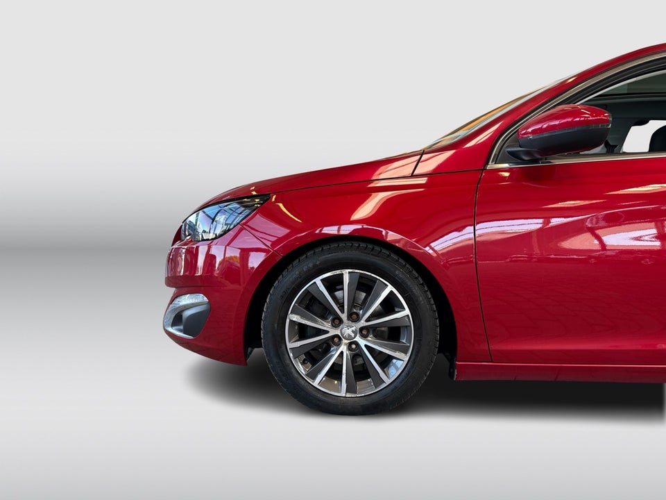 Peugeot 308 1,6 BlueHDi 120 Allure SW Van 5d