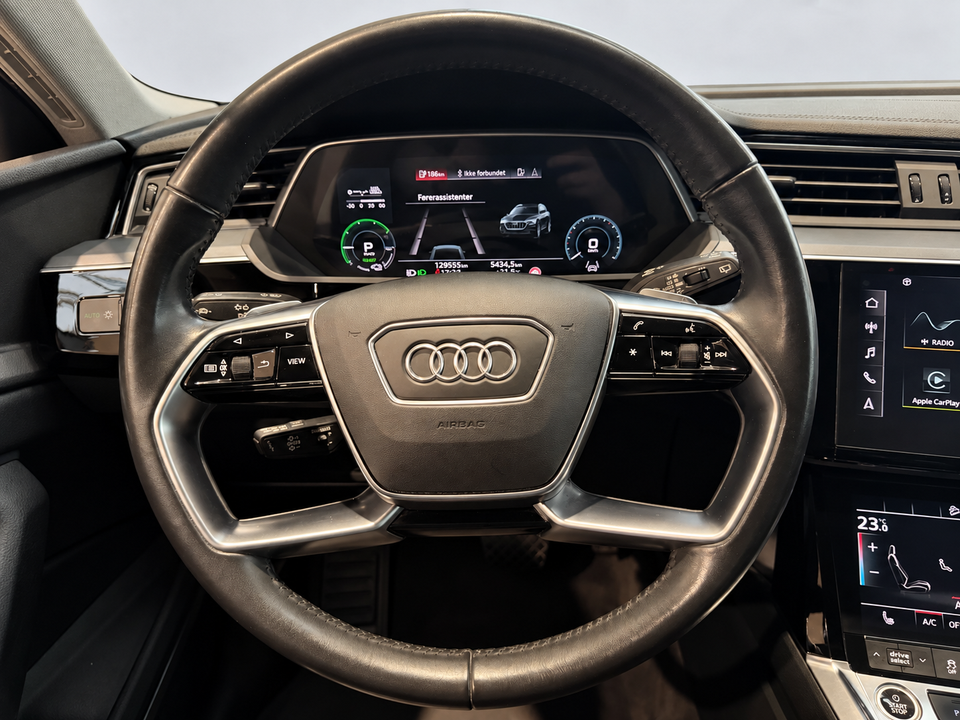 Audi e-tron 50 S-line quattro 5d