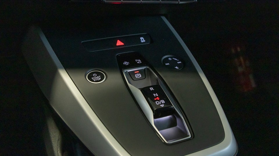 Audi Q4 e-tron 45 S-line 5d