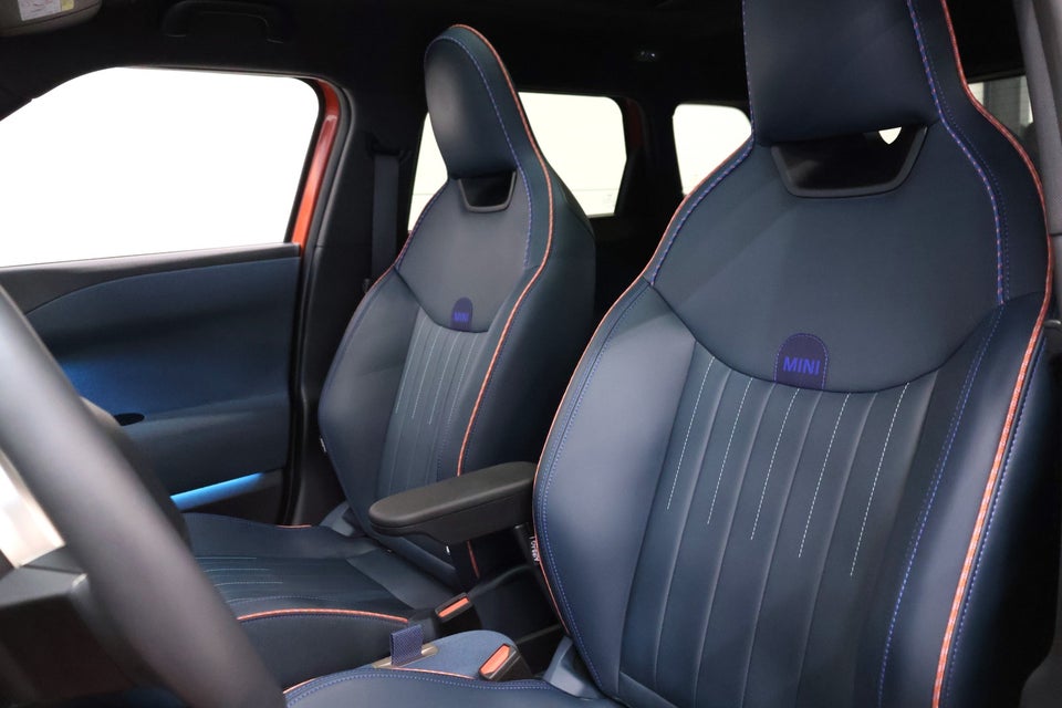 MINI Aceman E Favoured Trim M 5d