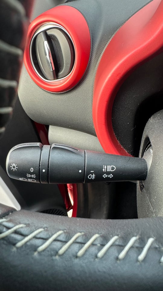 Renault Twingo 1,0 SCe 70 Expression 5d