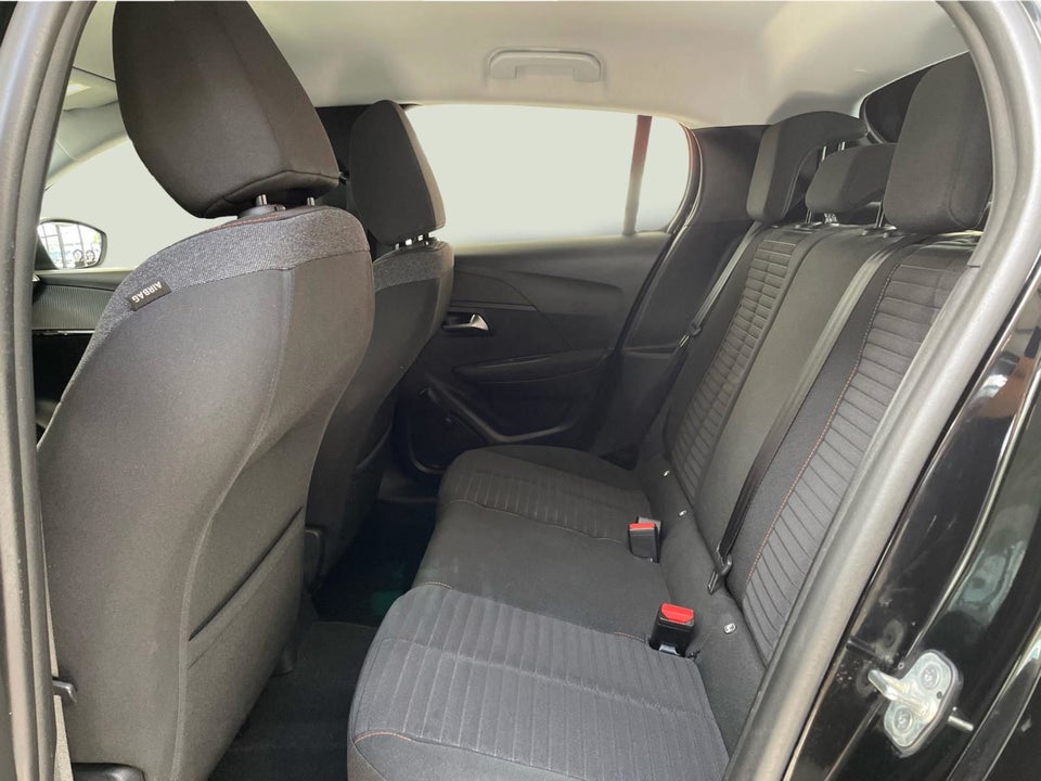 Peugeot 208 1,2 PureTech 75 Drive 5d