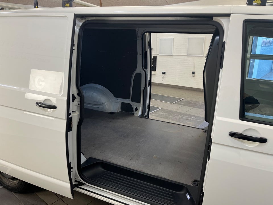 VW Transporter 2,0 TDi 150 Kombi lang